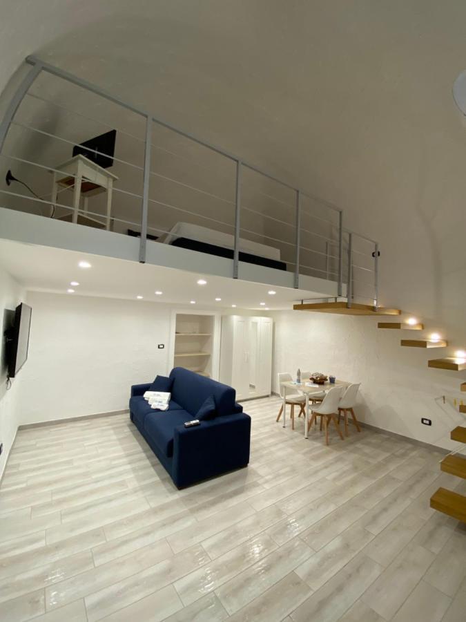 Little Dreams Apartment Trani Exterior photo