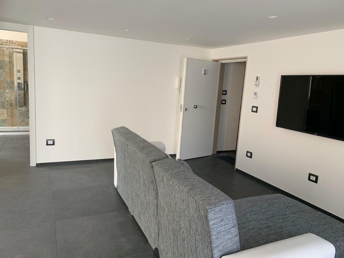 Little Dreams Apartment Trani Exterior photo